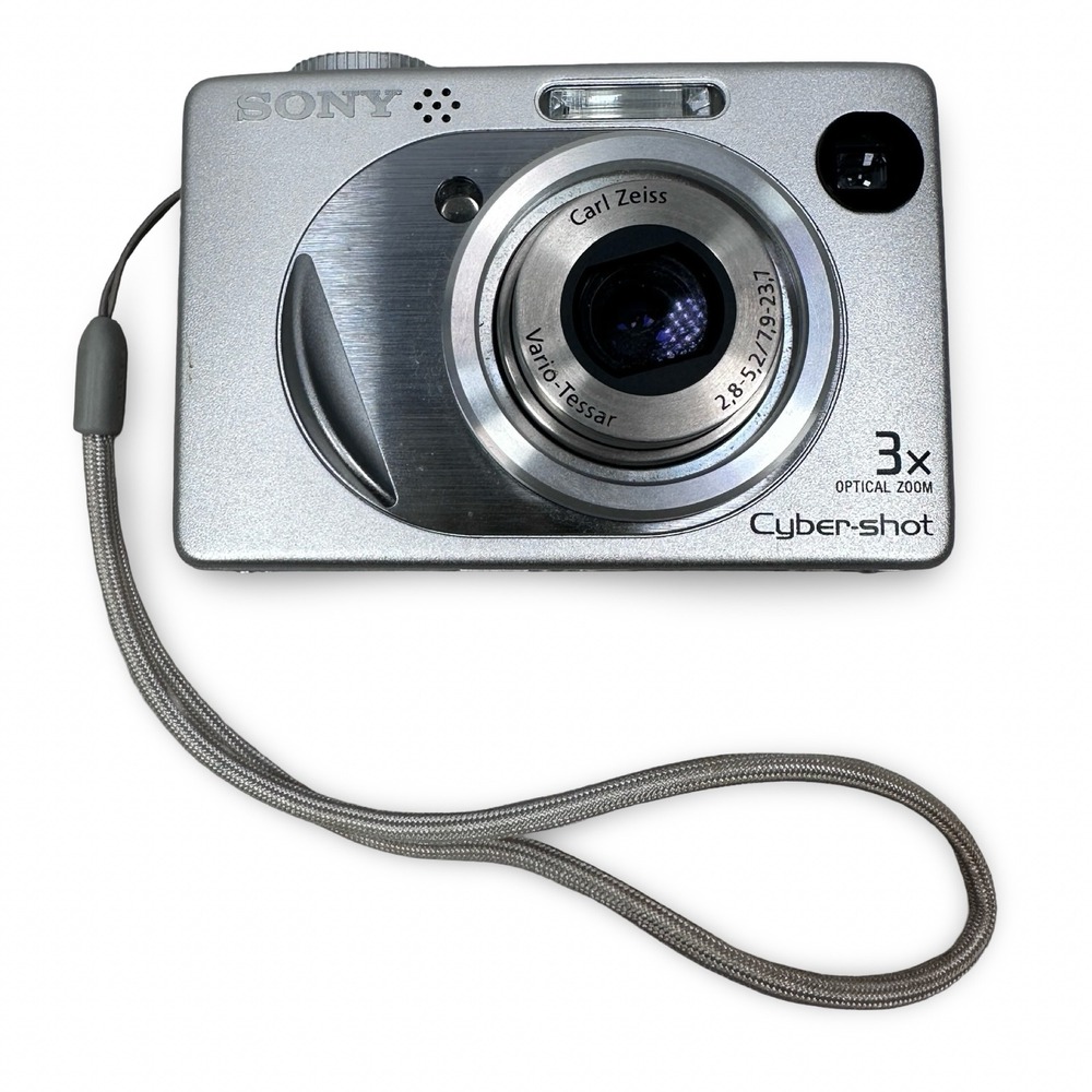 Sony Cyber-shot DSC-W1 Silver 5.1MP‎ Digital Camera Carl Zeiss FOR PARTS REPAIR